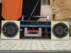 6 Speaker  PALLADIUM Radio Kassetten,  Art. 879/126, HIFI Stereo-Portable UKW/MW - Bild 1 von 24