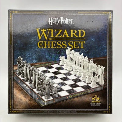 Harry Potter Wizard Chess Set COMPLETE The Noble Collection - Image 1 of 4