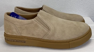 Zapatos informales Birkenstock Oswego sin cordones para hombre talla 7 gamuza estrecha castillo de arena tostado Foto 1 de 4