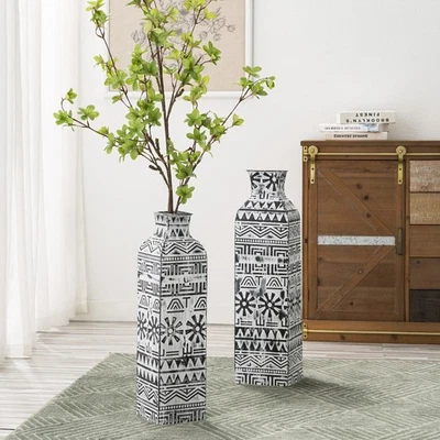 Jarrón decorativo blanco y negro con flores conjunto de 2 jarrones altos de piso de metal rústico ro... Foto 1 de 4