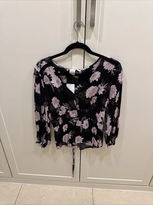Top American Rag Cie para mujer negro floral cintura elástica campesina lazo cintura talla S Foto 1 de 4