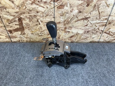 TOYOTA 4RUNNER 2010-2018 FLOOR SHIFTER SELECTOR AUTO GEAR WITH KNOB OEM - Image 1 of 4