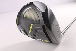 Taylormade M2 2017 Driver / 10.5 Degree / Regular Flex Fujikura Pro XLR8 56 - Picture 1 of 9