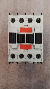 Lovato BF1801D024 Contactor 4-Pole 18A 24V DC Coil - Picture 1 of 4