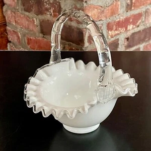 8" FENTON Glas weiß Korb Silber Wappen Rüsche klein weiß & klar Vintage - Bild 1 von 6