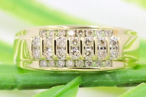 0.50 CT Natural Diamond Round Cut 10K Yellow Gold Men's Ring Size 9.5 - Picture 1 of 9