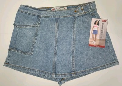 Falda corta de mezclilla de tiro alto Levi's para niñas talla 10 elástica falda corta de jean nueva con etiquetas Foto 1 de 4