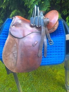 Ponysattel 16/16,5" Markensattel mit Zubehör - Bild 1 von 10