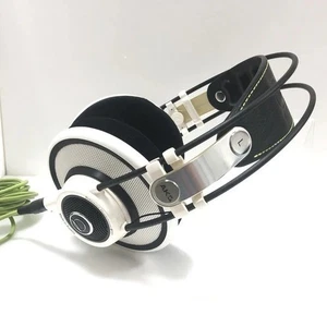 AKG Q701 White Quincy Jones Signature Reference-Class Premium Headphones - Picture 1 of 9