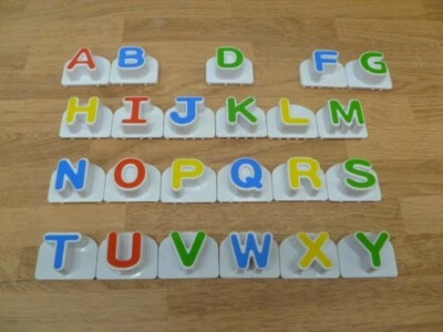 23 reemplazos de letras magnéticas de fábrica de letras de rana salta (2012) - todos mostrados Foto 1 de 2