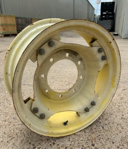RE252996 - John Deere 24xW10 Rim (New Old Stock) - Picture 1 of 8