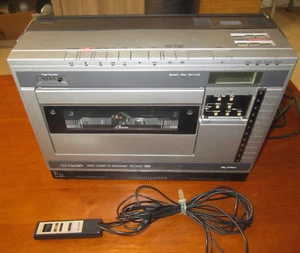 VINTAGE Sharp VC-3500 Video Cassette Recorder Portable VCR Japan - Clean - Picture 1 of 7