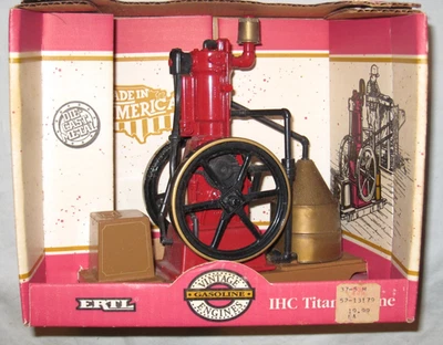 1994 International Harvester IHC Titan Gasoline Engine ERTL Diecast 1:8 w Box - Image 1 of 4