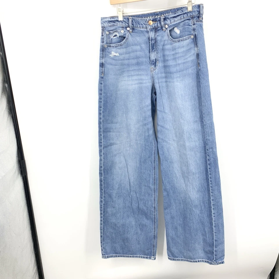 American Eagle Women Size 10 LONG Jeans Light Wash Pants Skater Wide Leg Baggy - Image 1 of 4