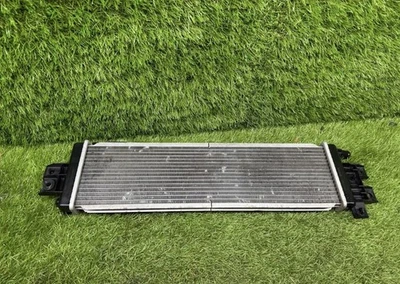 Intercooler/intercambiador de calor Infiniti Q50/Q60 2016-2024 turbo OEM Foto 1 de 4