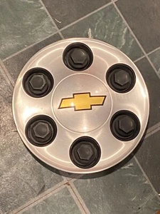Chevrolet Wheel Hub Center Cap 9596341 Avalanche & Others *Pre-Owned/Nice a2 - Bild 1 von 4