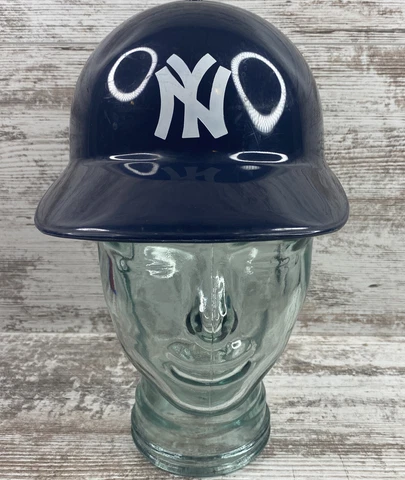 Vintage Laich 1969 New York Yankees Souvenir Batting Helmet Hard Hat Made in USA Cover
