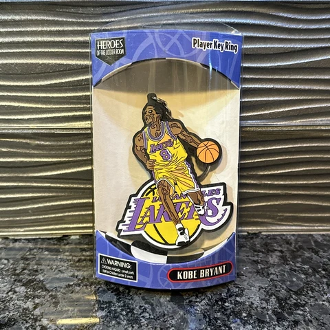 1998 Heroes of the Locker Room Player Key Ring Kobe Bryant Los Angeles Lakers Cover