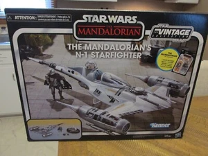 Star Wars TVC the Mandalorian's N-1 Starfighter with MOC figure complete Hasbro - Picture 1 of 1