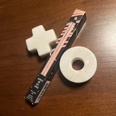 SMASHBOX ALWAYS ON GEL LINER BUBBLY EYE LINER GEL 0.04 OZ FULL SIZE NEW IN BOX - Image 1 of 2