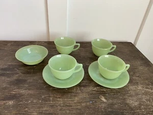 Vtg Fire King Green Jadeite Jane Ray 4 Cups & 2 Saucers Oven Ware 1 Dessert Bowl - Picture 1 of 15