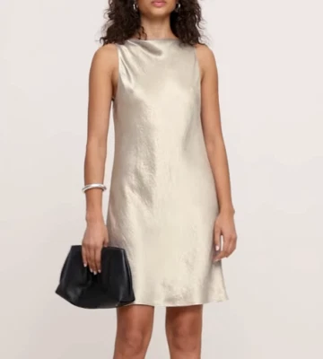 ¡¡NUEVO CON ETIQUETAS!! Mini Vestido Banana Republic RT$150 Piedra Natural Arrugado Satén Cambio M Alto Foto 1 de 4