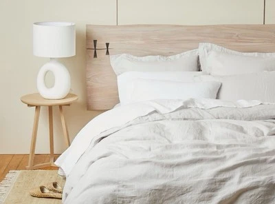 Funda nórdica Coyuchi relajada de lino orgánico completa/queen niebla Foto 1 de 3