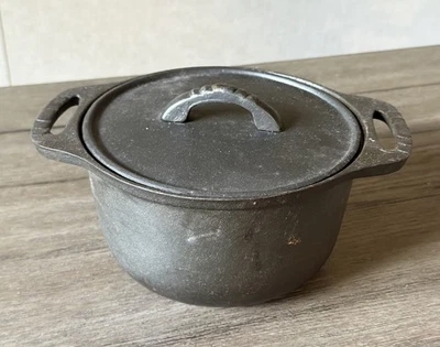 Vintage Basics Tools of the Trade Cast Iron 3 Quart Dutch Oven Cooking Pot China - Image 1 of 4