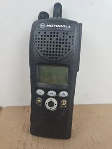 Motorola XTS 2500 Two Way Radio H46UCF9PW6AN NO BATTERY - Picture 1 of 4