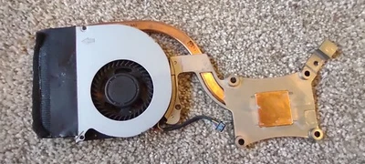 DELL LATTITUDE HEATSINK CPU COOLING FAN 00XDK0 - Image 1 of 4
