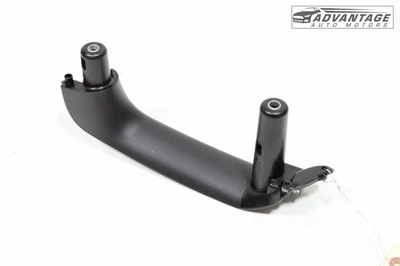 2014-2021 MASERATI GHIBLI M157 后部左门板拉手 原始设备制造商 — 第 1/4 张图片