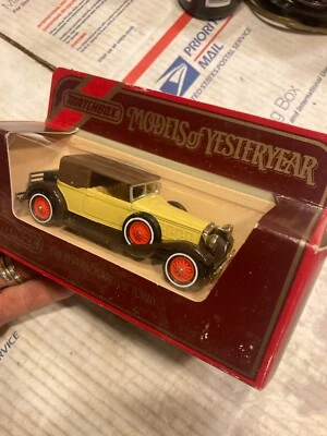 VINTAGE NIB MATCHBOX MODELS OF YESTERYEAR 1930 PACKARD VICTORIA,  #Y-15 WOW!! - Image 1 of 3