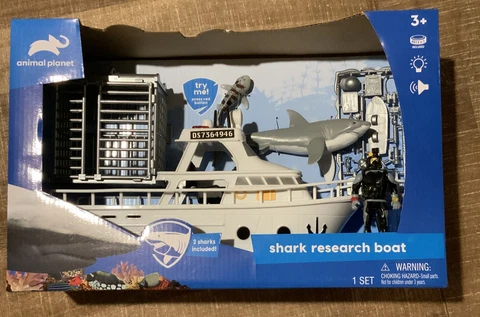 Animal Planet Great White SHARK RESEARCH BOAT with cage, (2) Sharks, & Diver MIB Cover