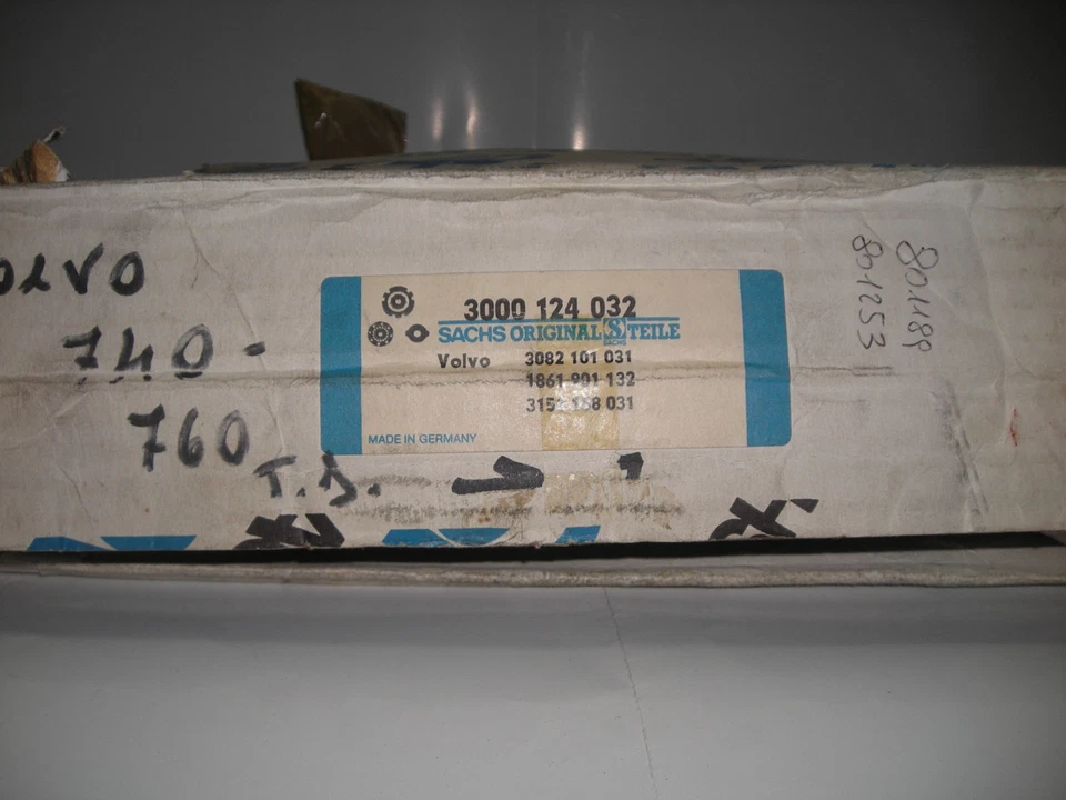 KIT FRIZIONE VOLVO 240-760 2,4 D SACHS 3000124032=ORIG.270508 Foto 1 de 1