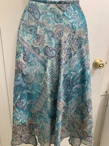 NEU OHNE ETIKETT COLDWATER CREEK AQUA PAISLEY MAXIROCK VOLLSTÄNDIG GEFÜTTERT GRÖSSE M - Bild 1 von 4