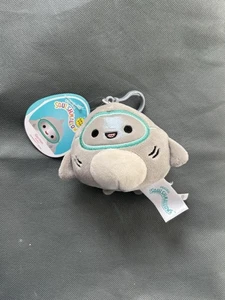Squishmallows Gordon The Shark Clip - Picture 1 of 4
