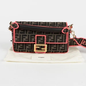 Fendi 8BR600 Baguette Medium Tote Shoulder Bag 129186981 - Picture 1 of 10