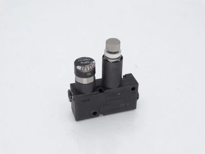 PISCO PNEUMATICS 28E AIR PRESSURE REGULATOR - Used - Image 1 of 3