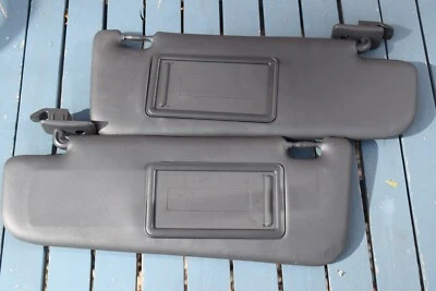 OEM 2012 2013 2014 2015 2016 2017 Fiat 500 Black Left Right Sun Visor - Image 1 of 3