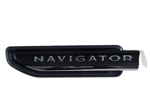 NEW OEM 2022-24 Lincoln Navigator LH Driver Side Fender Emblem Flight Blue Black - Picture 1 of 6