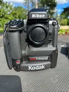 Neues AngebotNikon F5 Kodak Professional DCS 760 Kamera, Akku, Ladegerät, 1GB Speicher funktioniert
