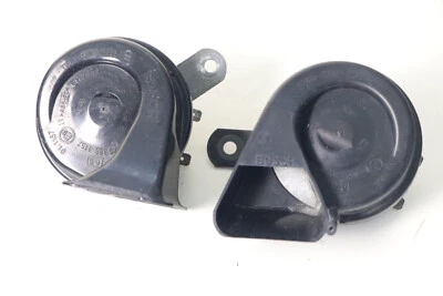 03-09 W209 C209 MERCEDES CLASE CLK TONO ALTO Y BAJO SIRENA BOCINAS PAR OEM Foto 1 de 4