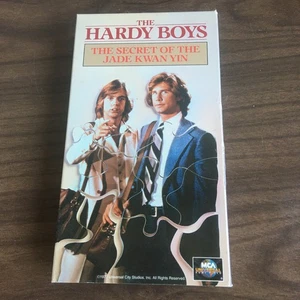 The Hardy Boys - The Secret of The Jade Kwan Yin - Picture 1 of 2