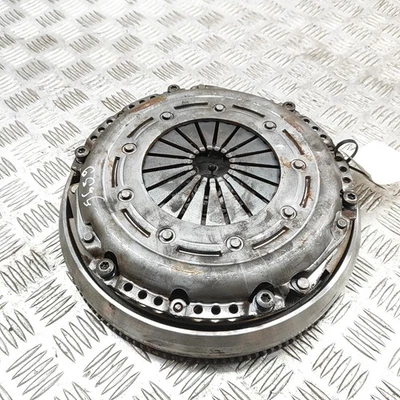 PEUGEOT 2008 MK1 A94 Clutch Kit 3082001184 1.2 Petrol 81kW 2016 32995897 - Image 1 of 4