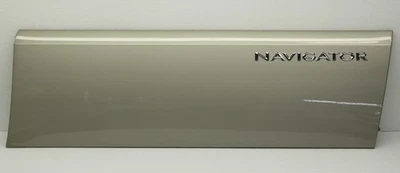 New Old Stock Lincoln Navigator Right Side  5L7Z-7820878-AAF Pueblo Gold - Image 1 of 4