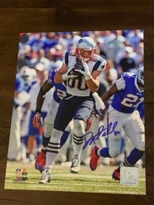 DANNY AMENDOLA NEW ENGLAND PATRIOTS SIGNED 8X10 PHOTO POSE 3 - Picture 1 of 1