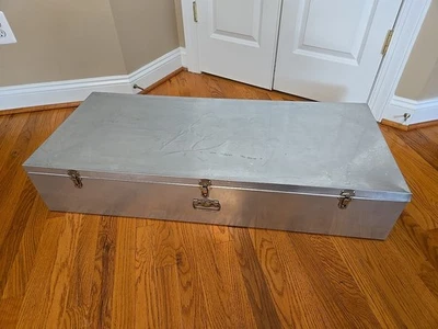 Remolque grande de aluminio de 42" con caja de luz de estaño para camioneta almacenamiento debajo de la carrocería plataforma plana Foto 1 de 4