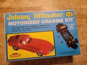 SEALED Vintage Topper Johnny Toymaker Motorized Car Chassis Kit 1968 NOS !!!!!!! - Picture 1 of 4