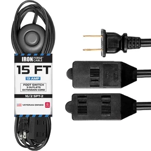 Cable de extensión de 15 pies con interruptor de pie y 3 tomas de corriente eléctrica - negro - Imagen 1 de 8
