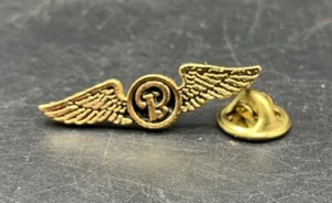 One Vintage NOS Gold Tone Beechcraft Aircraft Aviation Winged Lapel/Tie Pin - Picture 1 of 4